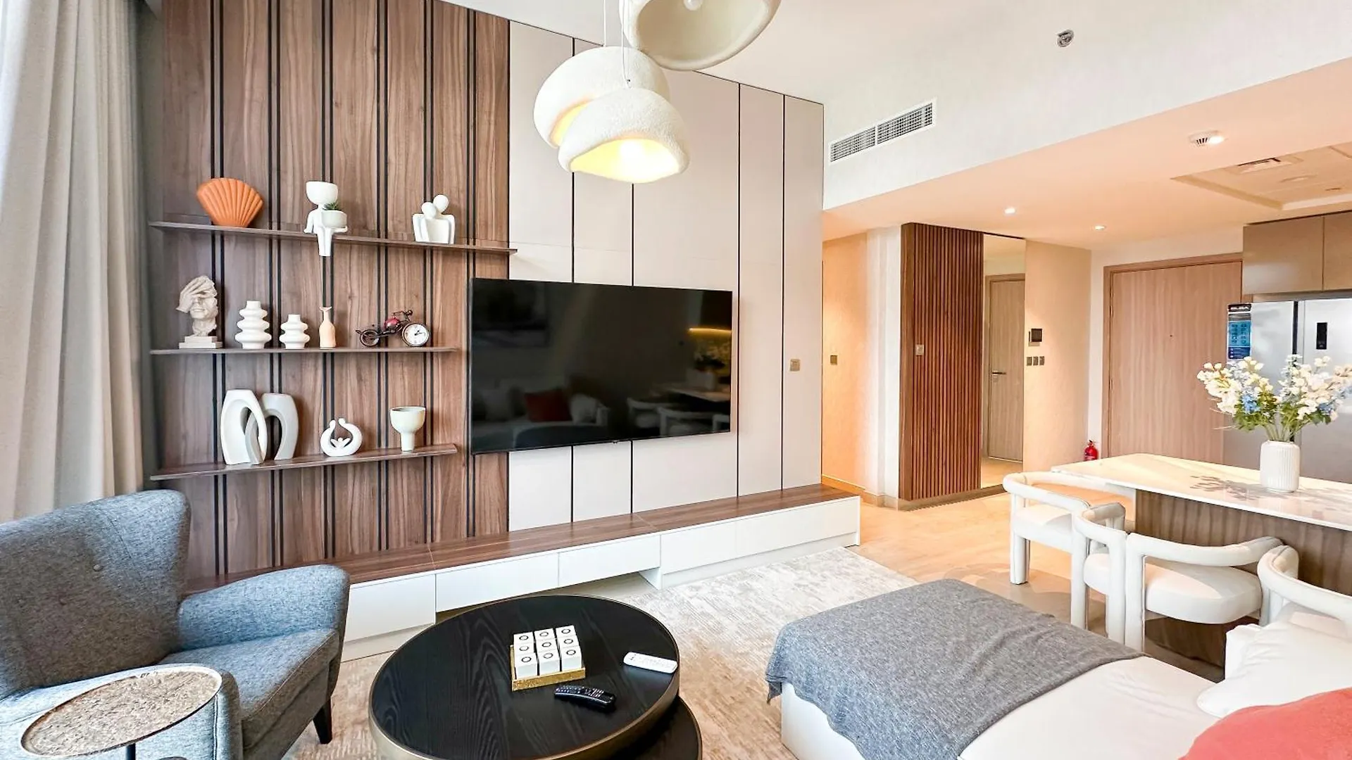 Stylish 3Br Apartment With Burj Khalifa & Pool Views Dubai United Arab Emirates