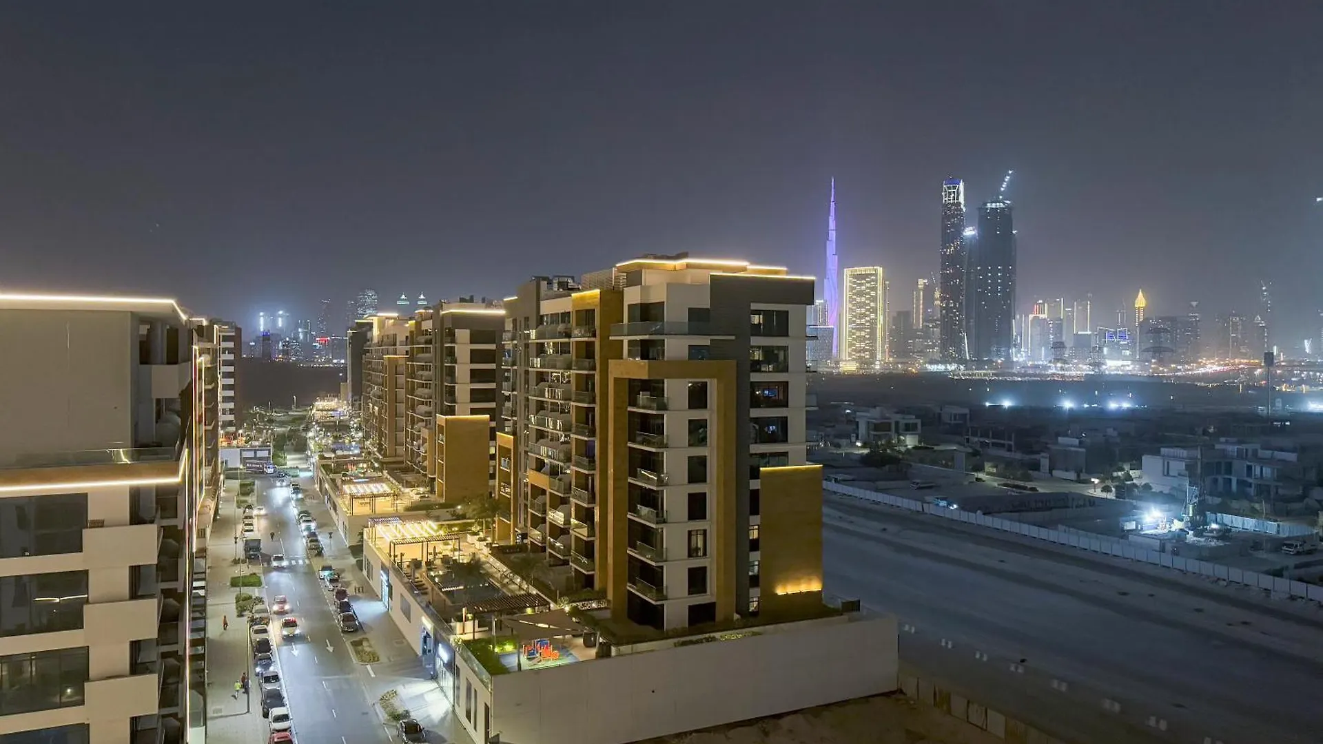Stylish 3Br Apartment With Burj Khalifa & Pool Views Dubai 0*,  United Arab Emirates