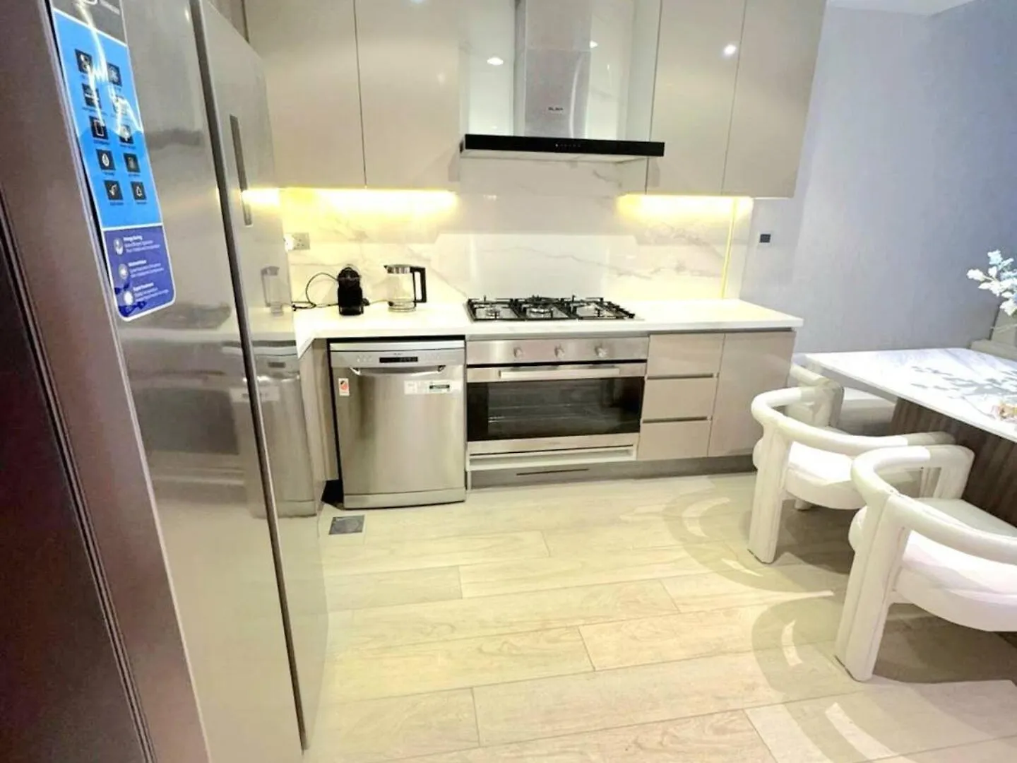 Stylish 3Br Apartment With Burj Khalifa & Pool Views Dubai United Arab Emirates