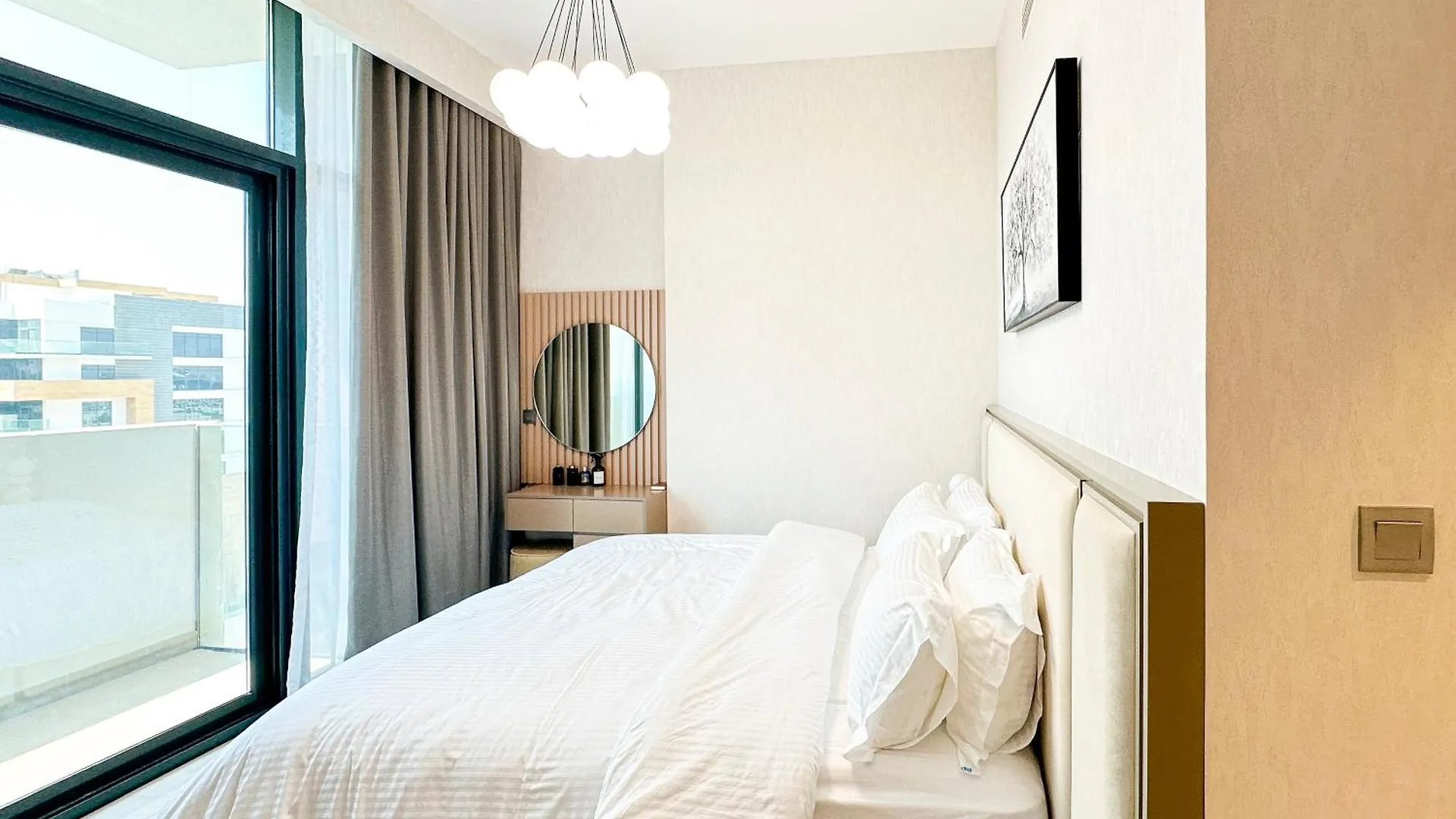 Stylish 3Br Apartment With Burj Khalifa & Pool Views Dubai United Arab Emirates